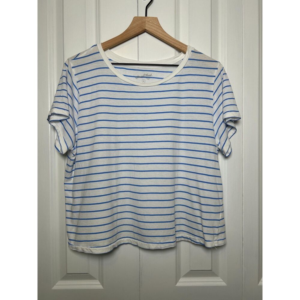 Universal Thread Blue and White Striped Shrunken T-Shirt Size XXL 100% Cotton